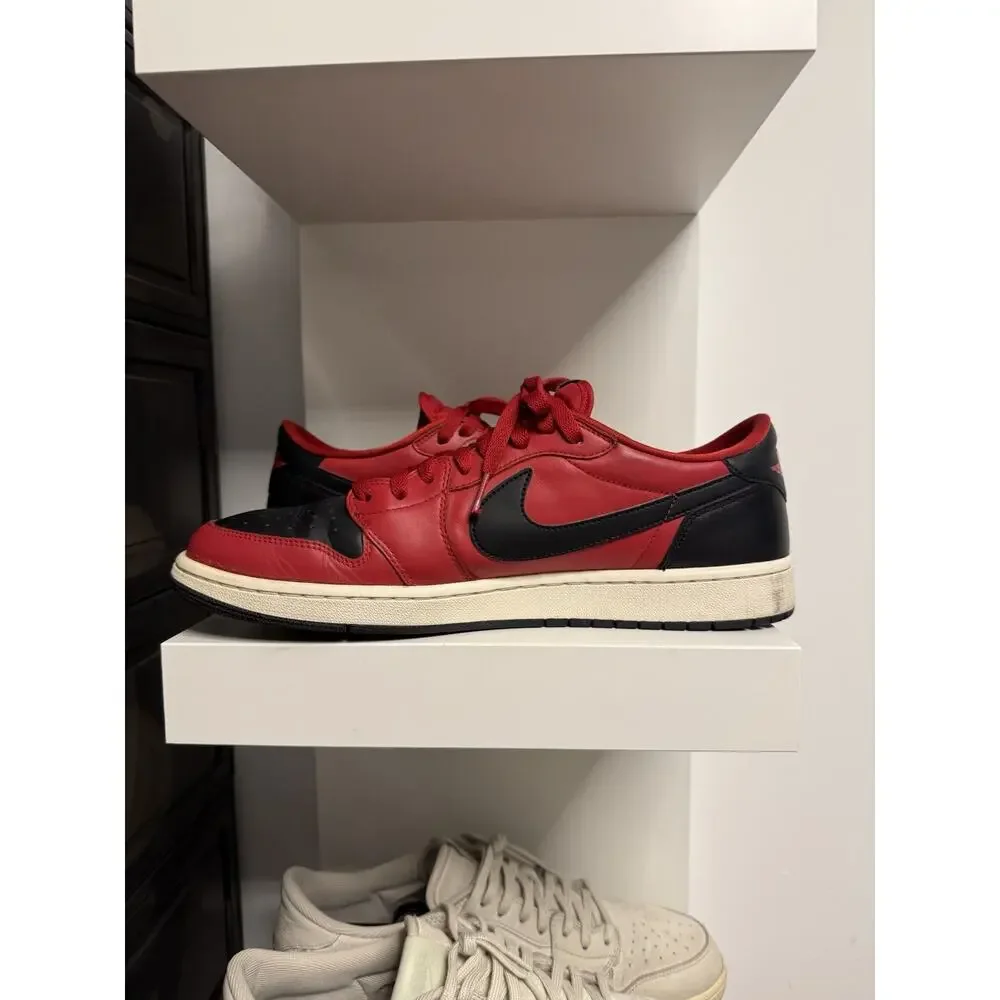2015 Air Jordan 1 Low OG Gym Red Black Euro Exclusive 705329-601 Size 13